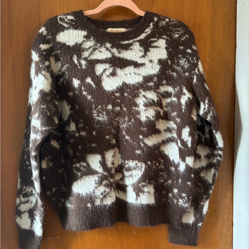 Listicle Ultra-Soft Women's Sweater